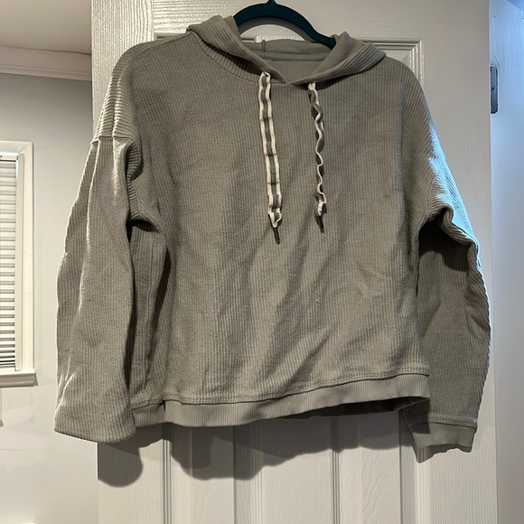 Aerie hoodie worn once - Picture 1 of 9